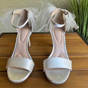 Kelly & Katie White Heels with Tulle Bow